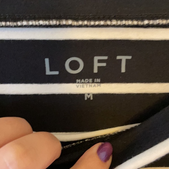 ⚡️ 3 for $45 ⚡️ NWT Loft Off Shoulder Striped Top - Picture 2 of 3